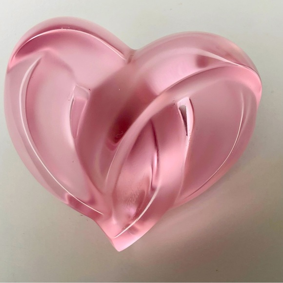 Lalique Double Heart Crystal Pink Paperweight - Picture 2 of 3
